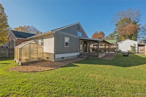 A home in Colonial Heights