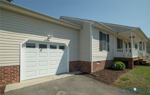Tiny photo for 8378 Mary Mundie Lane, Mechanicsville, VA 23111 (MLS # 2614067)