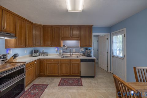 Tiny photo for 8378 Mary Mundie Lane, Mechanicsville, VA 23111 (MLS # 2614067)