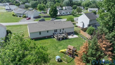 Tiny photo for 8378 Mary Mundie Lane, Mechanicsville, VA 23111 (MLS # 2614067)