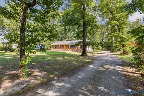 Tiny photo for 7101 Courthouse Road, Prince George, VA 23875 (MLS # 2615552)