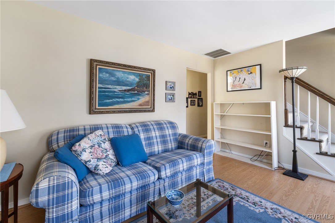 4826 Conestoga Place
