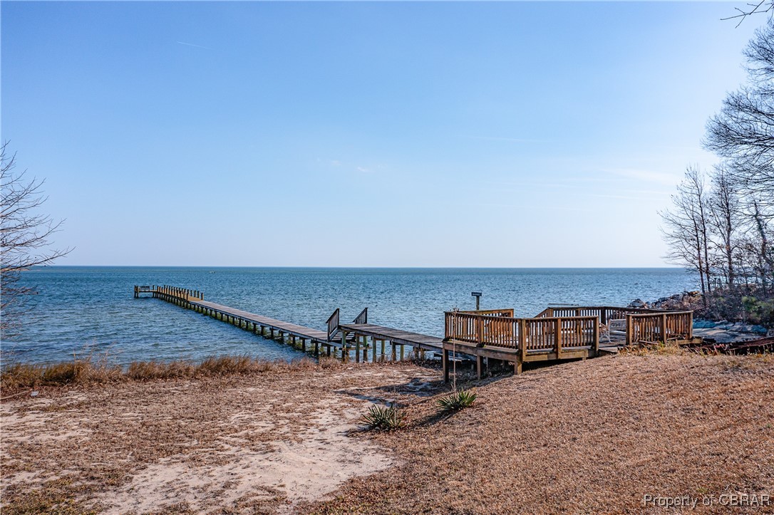 2276 Mosquito Point Road