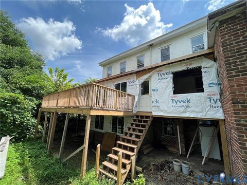 Tiny photo for 235-237 Grove Avenue, Petersburg, VA 23803 (MLS # 2601853)