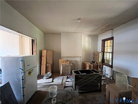 Tiny photo for 235-237 Grove Avenue, Petersburg, VA 23803 (MLS # 2601853)