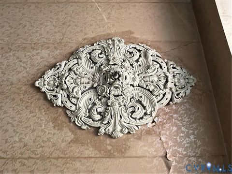 Tiny photo for 235-237 Grove Avenue, Petersburg, VA 23803 (MLS # 2601853)