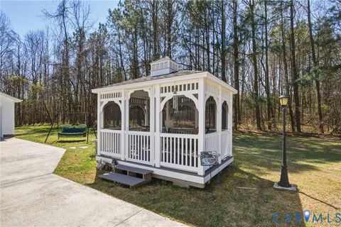 Tiny photo for 5629 Middle Road, Prince George, VA 23875 (MLS # 2607001)