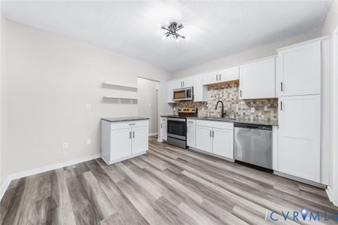 Tiny photo for 1802 Maury Street, Richmond, VA 23224 (MLS # 2628262)