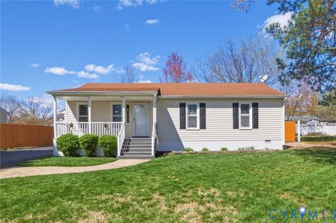Photo of 6030 Huntingcreek Drive, Chesterfield, VA 23237 (MLS # 2606522)