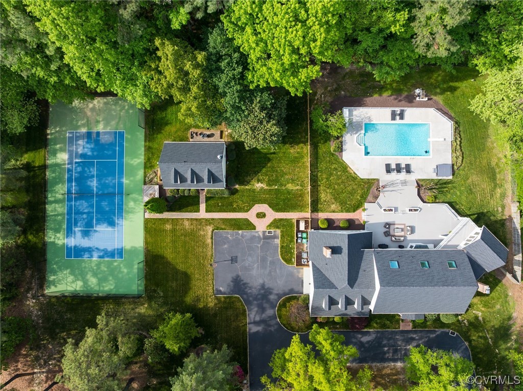 8721 Ruggles Road