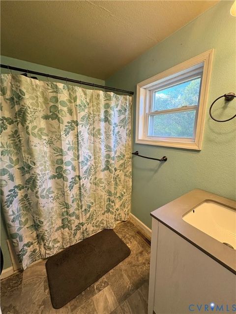 Tiny photo for 373 Chinquapin Road, Prospect, VA 23960 (MLS # 2607228)