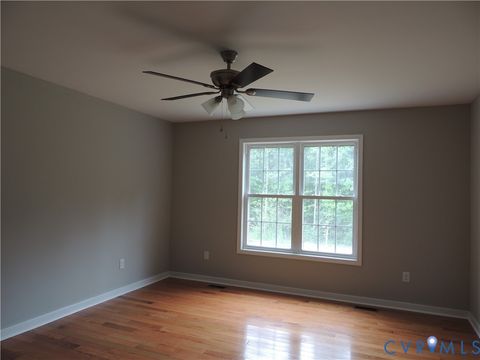 Tiny photo for 4417 Olgers Road, Sutherland, VA 23885 (MLS # 2619585)