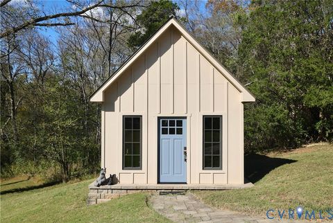Tiny photo for 794 River Rd W Rd, Manakin Sabot, VA 23103 (MLS # 2608314)