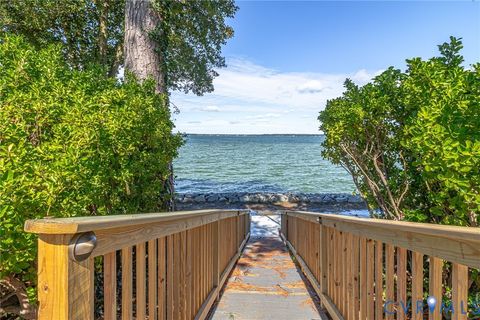 Tiny photo for 560 Eubank Landing Road Rd, Topping, VA 23169 (MLS # 2533856)