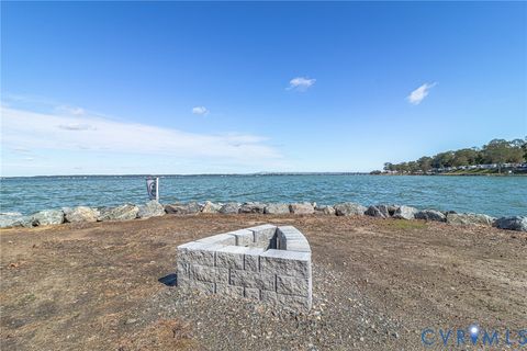 Tiny photo for 560 Eubank Landing Road Rd, Topping, VA 23169 (MLS # 2533856)