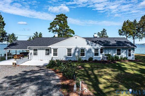 Tiny photo for 560 Eubank Landing Road Rd, Topping, VA 23169 (MLS # 2533856)