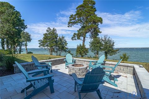 Tiny photo for 560 Eubank Landing Road Rd, Topping, VA 23169 (MLS # 2533856)