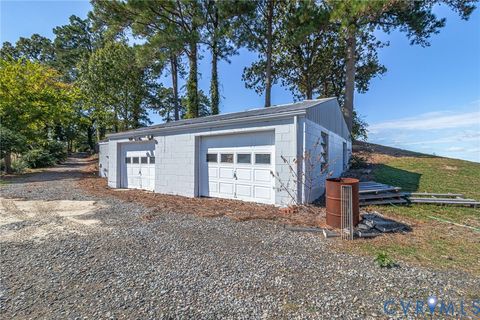 Tiny photo for 560 Eubank Landing Road Rd, Topping, VA 23169 (MLS # 2533856)