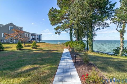 Tiny photo for 560 Eubank Landing Road Rd, Topping, VA 23169 (MLS # 2533856)