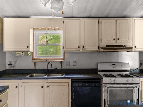 Tiny photo for 7215 Dennisville Road, Amelia, VA 23002 (MLS # 2617850)