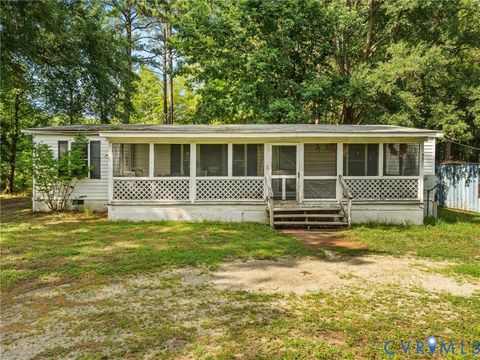 Photo of 7215 Dennisville Road, Amelia, VA 23002 (MLS # 2617850)