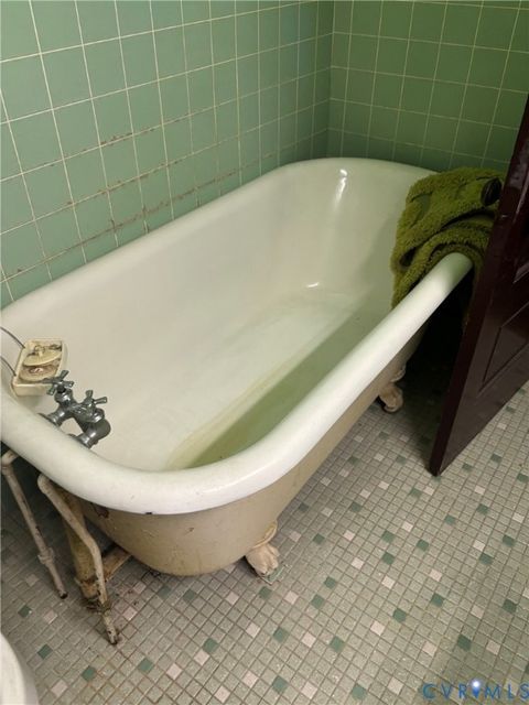 Tiny photo for 2523 W Grace Street, Richmond, VA 23220 (MLS # 2611053)