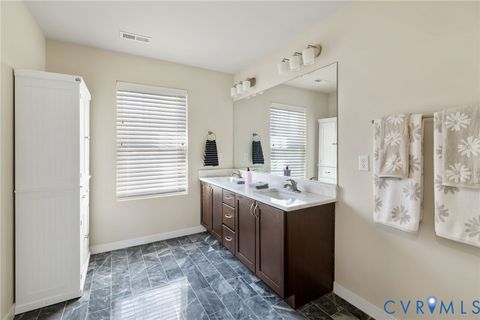 Tiny photo for 401 Land Or Drive, Ruther Glen, VA 22546 (MLS # 2610594)
