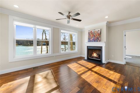 Tiny photo for 401 Land Or Drive, Ruther Glen, VA 22546 (MLS # 2610594)