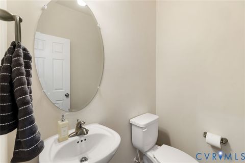 Tiny photo for 401 Land Or Drive, Ruther Glen, VA 22546 (MLS # 2610594)
