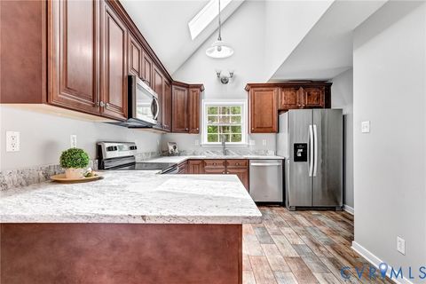 Tiny photo for 501 Bent Creek Lane, Bumpass, VA 23024 (MLS # 2614373)