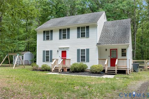 Tiny photo for 501 Bent Creek Lane, Bumpass, VA 23024 (MLS # 2614373)