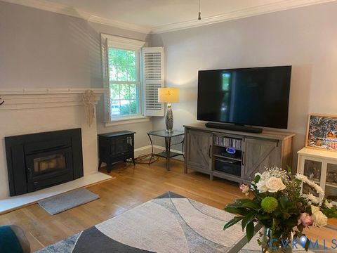 Tiny photo for 812 W 30th Street, Richmond, VA 23225 (MLS # 2613104)