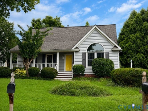 Photo of 13141 Middle Ridge Way, Richmond, VA 23233 (MLS # 2623237)