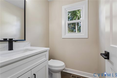 Tiny photo for 511 Old Lakeside Drive, Yorktown, VA 23692 (MLS # 2619149)