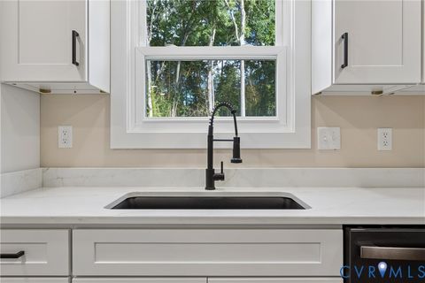 Tiny photo for 511 Old Lakeside Drive, Yorktown, VA 23692 (MLS # 2619149)