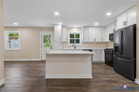 Tiny photo for 511 Old Lakeside Drive, Yorktown, VA 23692 (MLS # 2619149)