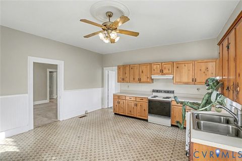 Tiny photo for 8916 Courthouse Road, Spotsylvania, VA 22553 (MLS # 2528000)