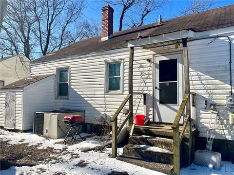 Tiny photo for 63 Culpeper Avenue, Petersburg, VA 23803 (MLS # 2603133)