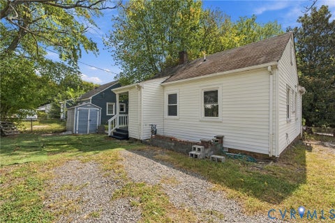 Tiny photo for 1300 Nelson Street, Richmond, VA 23231 (MLS # 2626882)