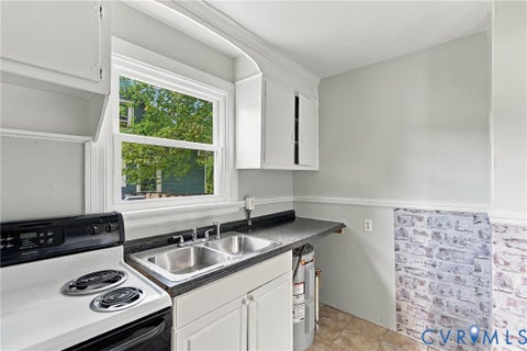 Tiny photo for 1300 Nelson Street, Richmond, VA 23231 (MLS # 2626882)