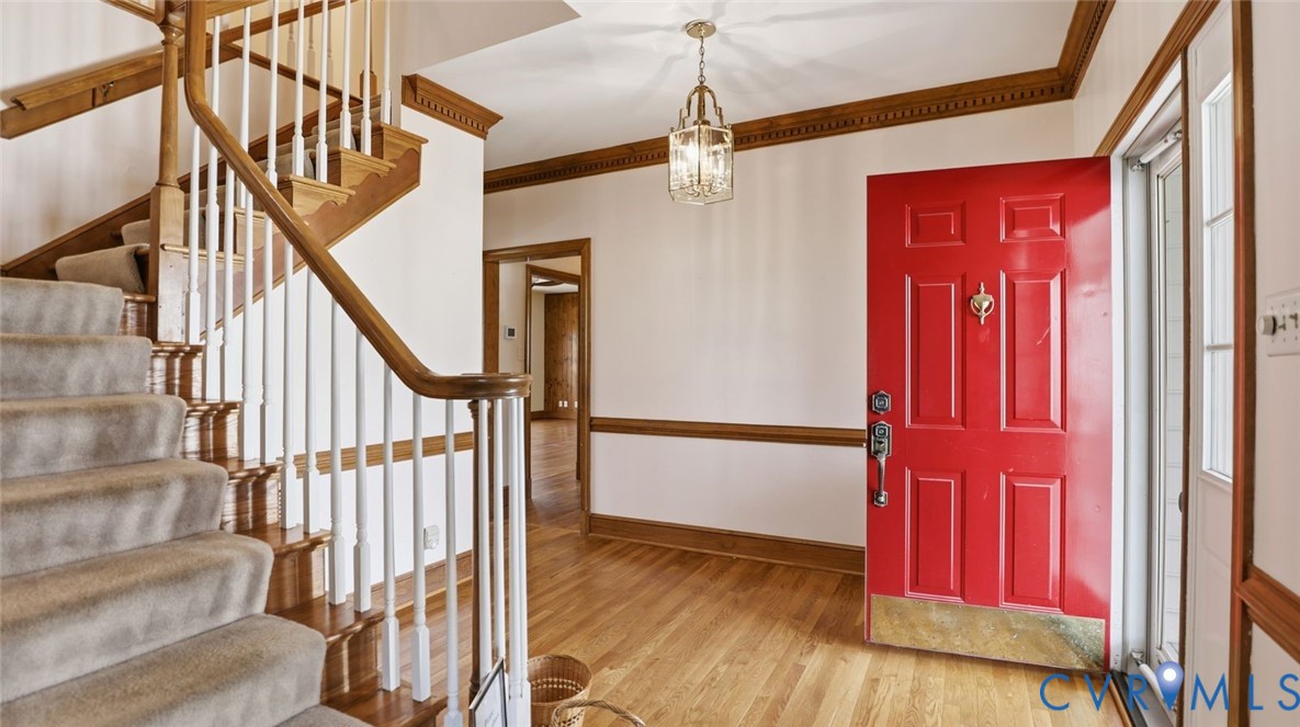 2560 Chartstone Drive