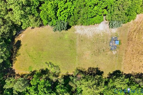 Tiny photo for 93 Faraway Road, Saluda, VA 23149 (MLS # 2612490)