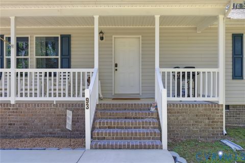 Tiny photo for 93 Faraway Road, Saluda, VA 23149 (MLS # 2612490)