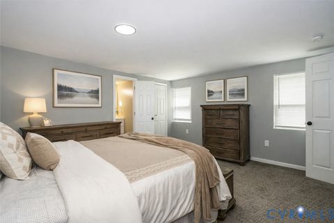 Tiny photo for 1001 Willcox Street, Petersburg, VA 23803 (MLS # 2609242)