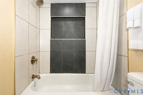 Tiny photo for 1001 Willcox Street, Petersburg, VA 23803 (MLS # 2609242)