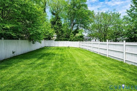 Tiny photo for 1001 Willcox Street, Petersburg, VA 23803 (MLS # 2609242)