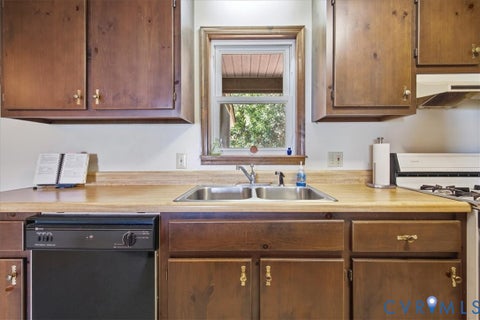 Tiny photo for 1563 Sunken Meadow Road, Spring Grove, VA 23881 (MLS # 2624867)