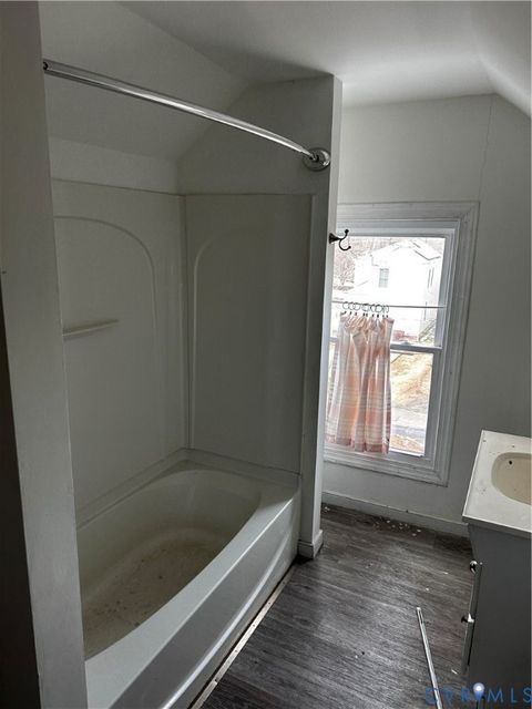 Tiny photo for 1902 3rd Avenue, Richmond, VA 23222 (MLS # 2606109)