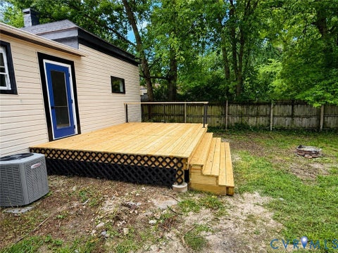 Tiny photo for 308 Orange Avenue, Colonial Heights, VA 23834 (MLS # 2621371)