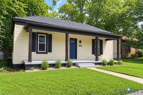 Tiny photo for 308 Orange Avenue, Colonial Heights, VA 23834 (MLS # 2621371)